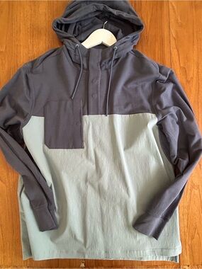 johnnie-O Navy Performance Hooded Pullover Jacket new no tag